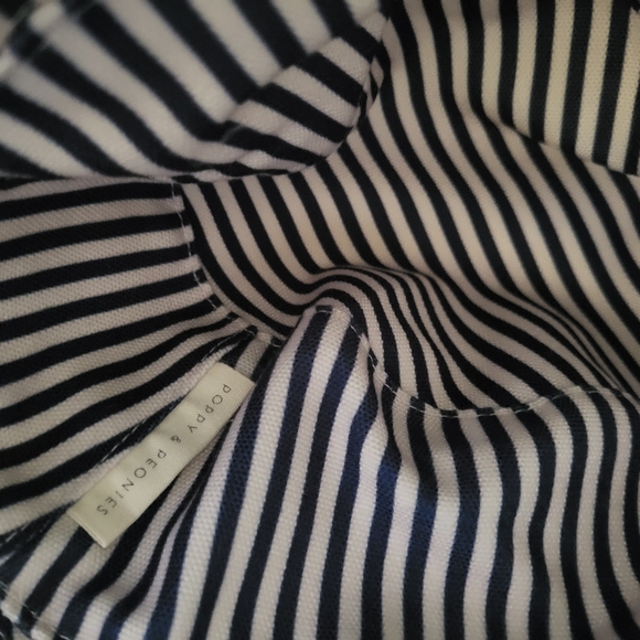 Poppy and Peonies NEW reversible bucket hat - Picture 3 of 6